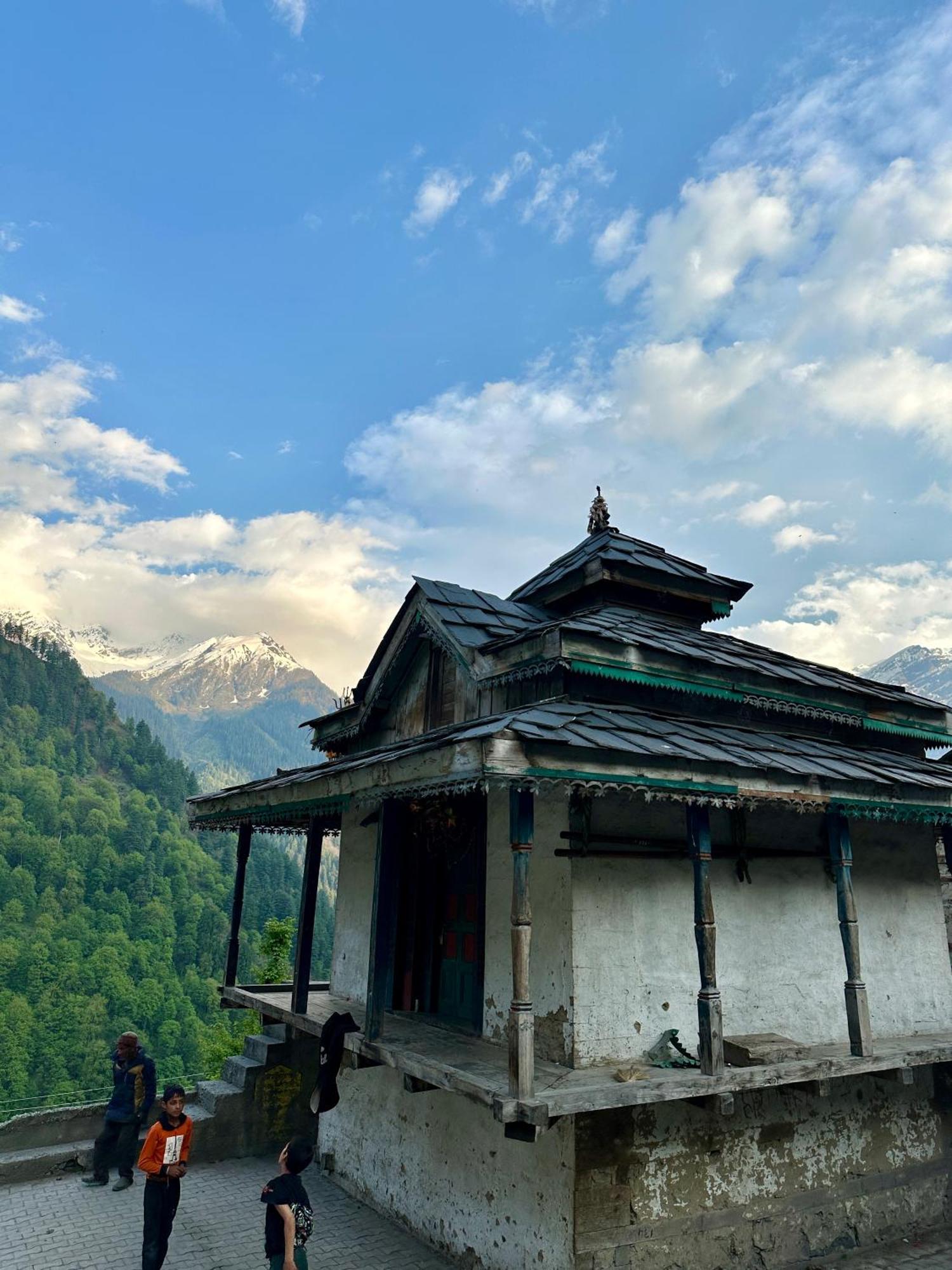 Aditya Guest House Tosh Exterior foto